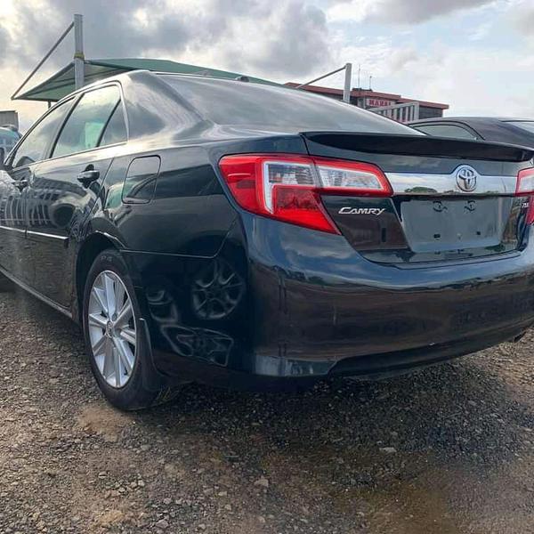 Toyota Camry • 2014 • 145,000 km 9