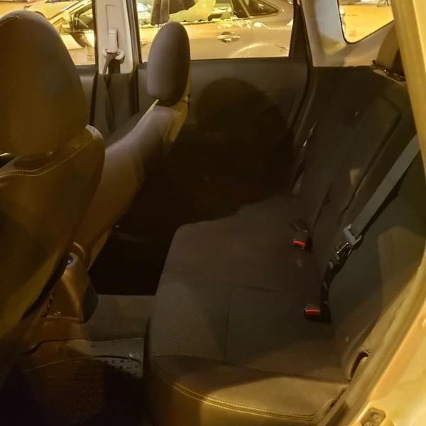 Nissan Versa • 2014 • 1,900 km 7