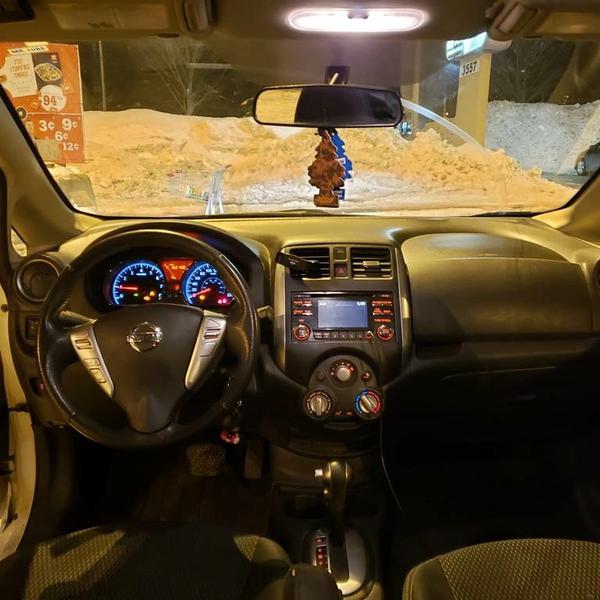Nissan Versa • 2014 • 1,900 km 10