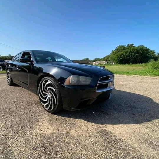 Dodge Charger • 2012 • 134,000 km 4