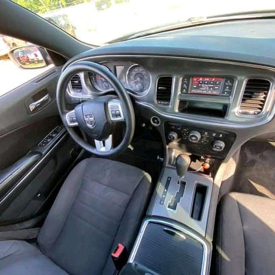Dodge Charger • 2012 • 134,000 km 13