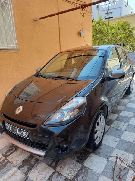 Renault Clio • 2010 • 154,000 km 7
