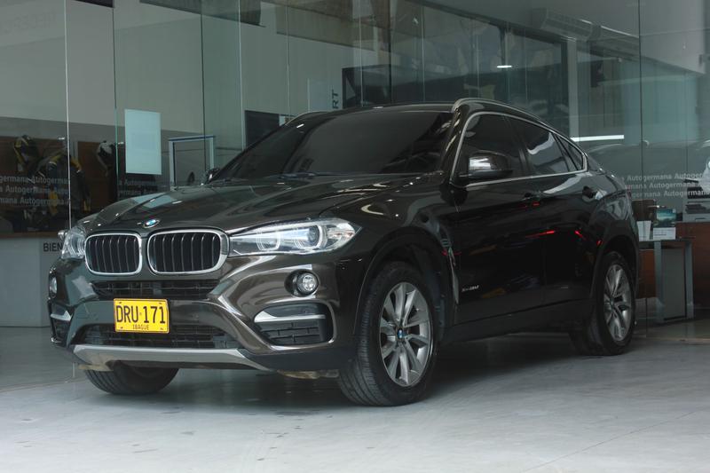 BMW X6 • 2018 • 43,500 km 4