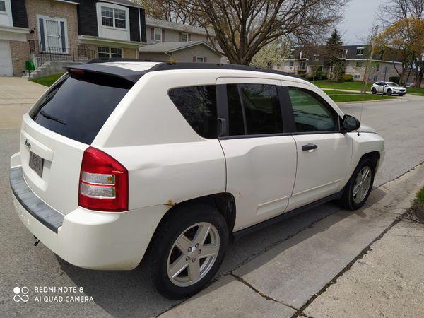 Jeep Compass • 2007 • 233,000 km 2