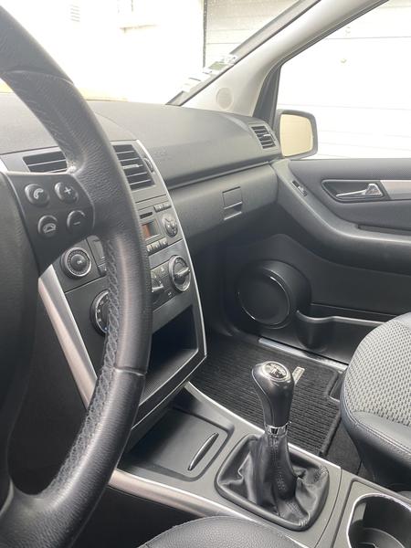 Mercedes-Benz A • 2009 • 178,500 km 6