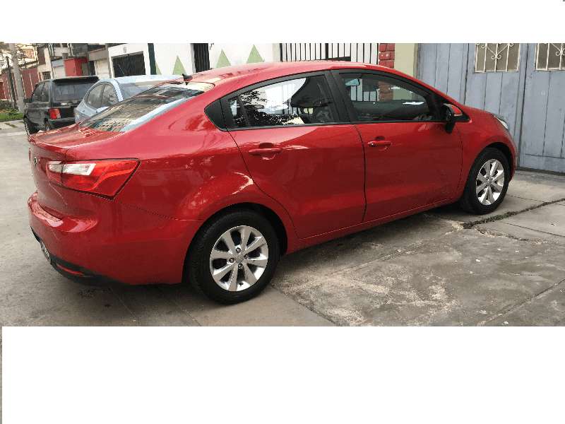 Kia Rio sedan • 2013 • 42,000 km 2