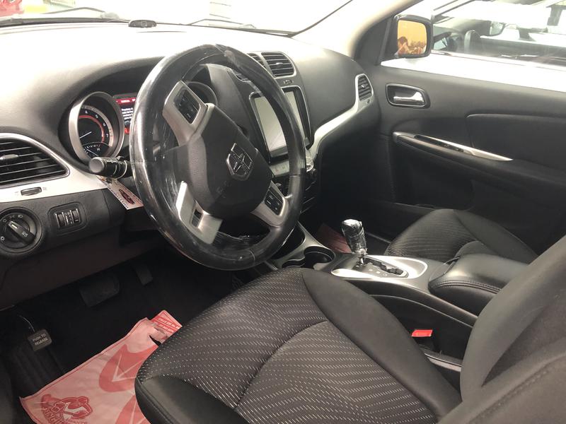 Dodge Journey • 2011 • 73,000 km 3