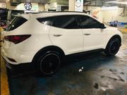 Hyundai Santa Fe • 2016 • 62,000 km 2