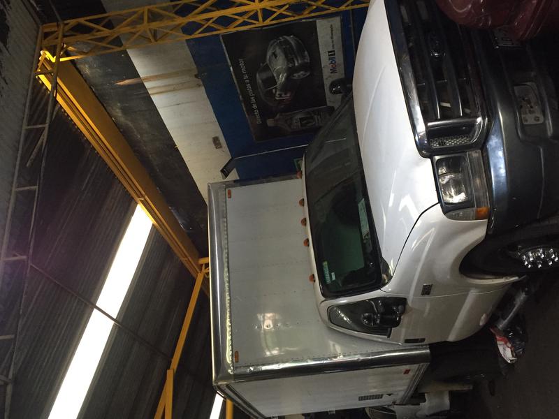 Ford 350 • 1999 • 10,000 km 3
