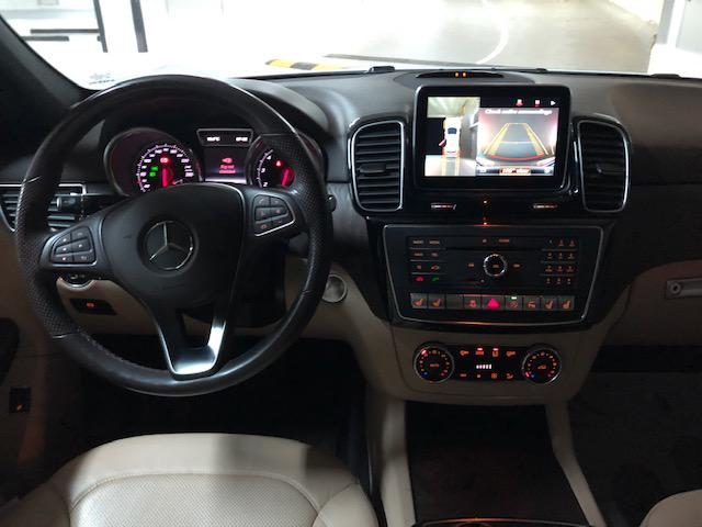 Mercedes-Benz GLE • 2016 • 76,000 km 1