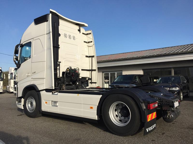 Volvo XC60 • 2019 • 4,800 km 3