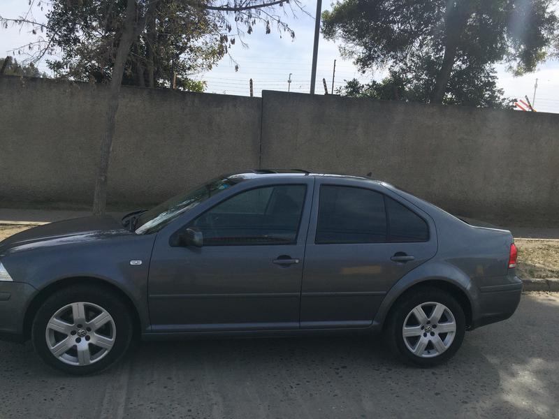 Volkswagen Bora • 2014 • 88,000 km 2