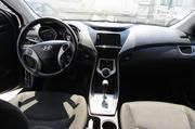 Hyundai Elantra • 2012 • 147,061 km 1