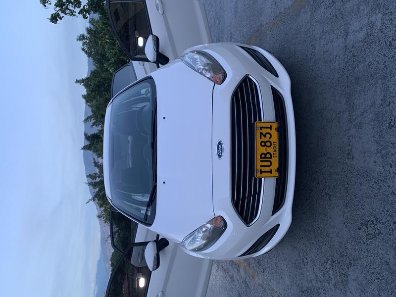 Ford Fiesta • 2015 • 58,000 km 3