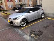 Hyundai Veloster • 2013 • 80,000 km 2