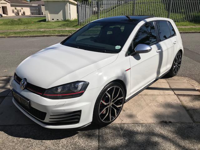 Volkswagen Golf • 2016 • 119,000 km 16