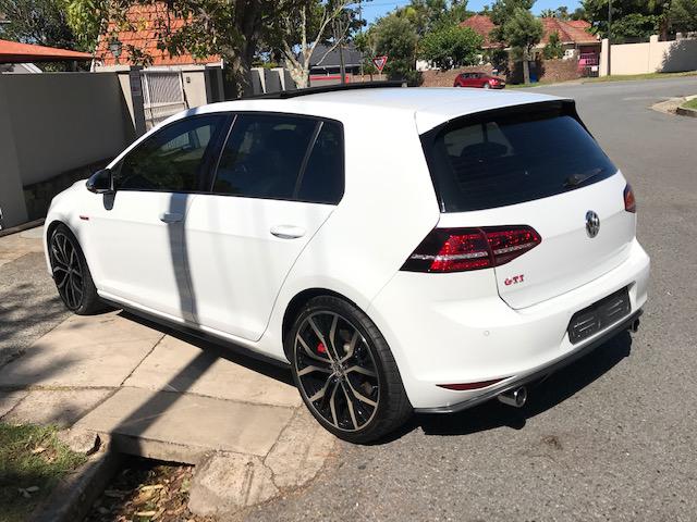 Volkswagen Golf • 2016 • 119,000 km 24