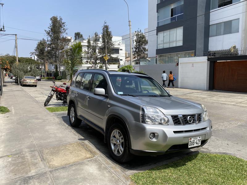 Nissan X-trail extreme • 2009 • 180,000 km 2