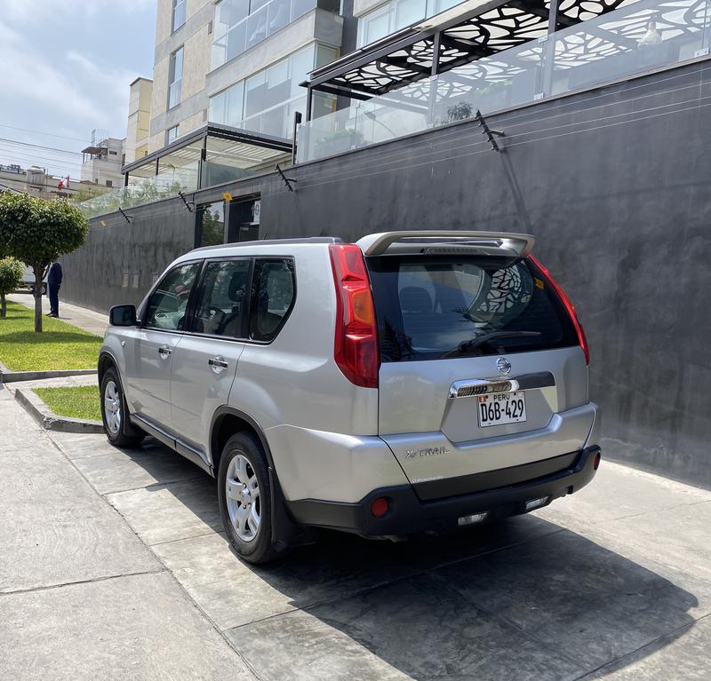 Nissan X-trail extreme • 2009 • 180,000 km 7