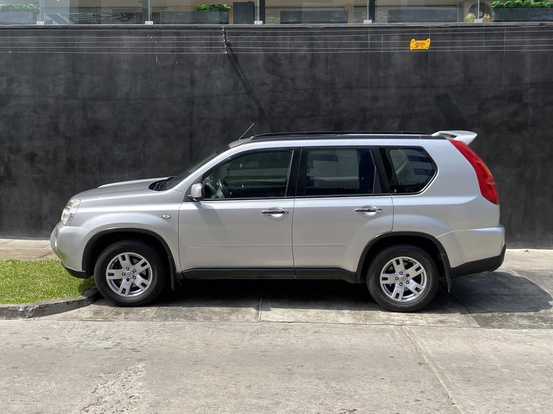 Nissan X-trail extreme • 2009 • 180,000 km 3