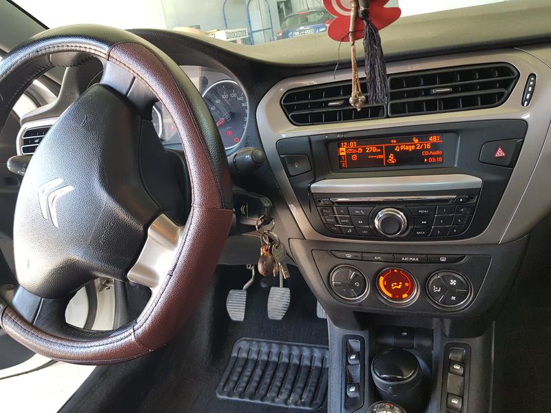 Citroën C-Elissée • 2015 • 156,000 km 3