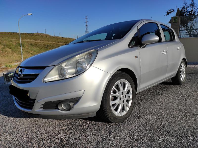 Opel Corsa • 2009 • 119,000 km 4