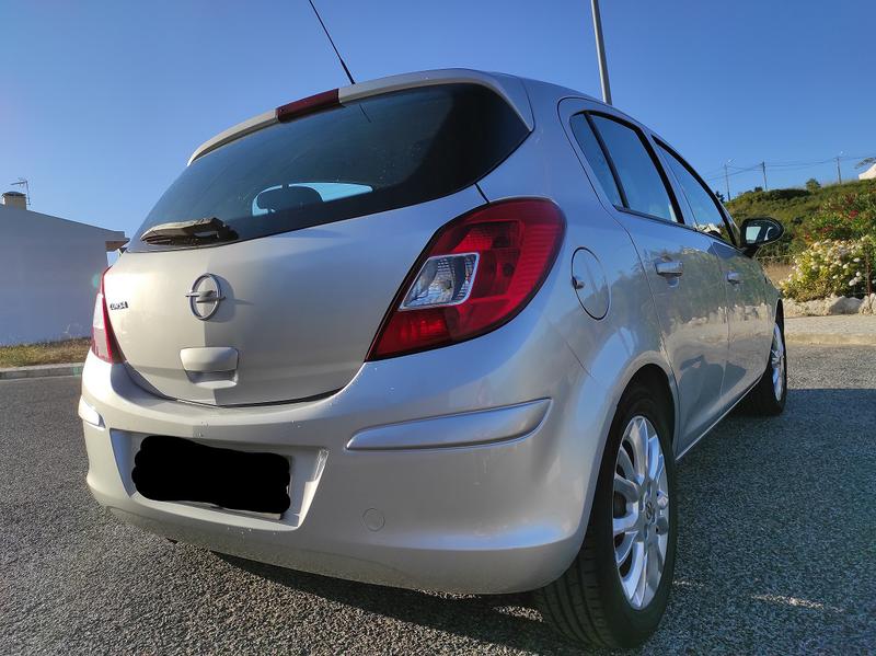 Opel Corsa • 2009 • 119,000 km 3