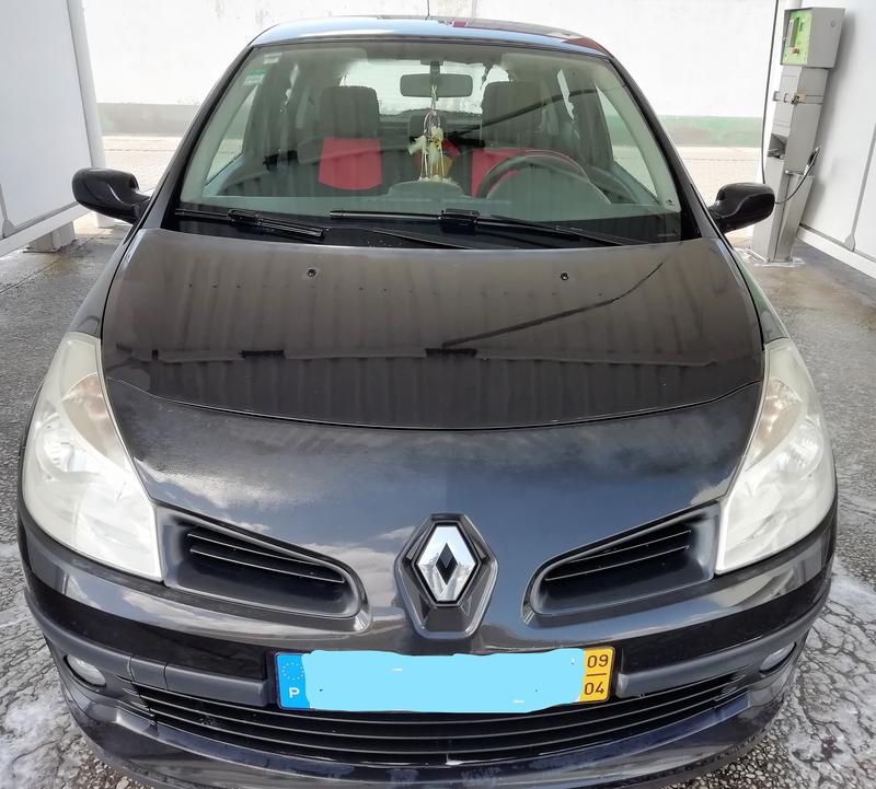 Renault Clio • 2009 • 109,000 km 14