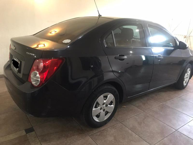 Chevrolet Sonic • 2015 • 76,000 km 2