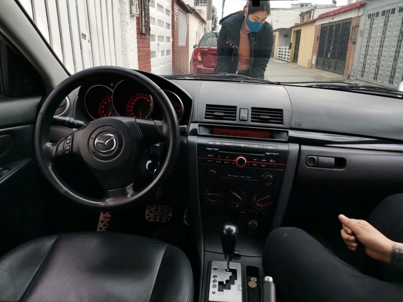 Mazda 3 • 2006 • 122,000 km 3