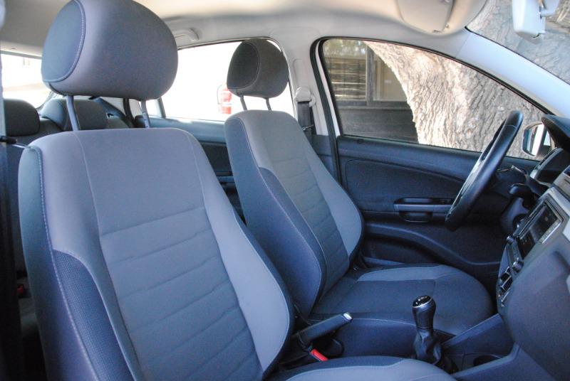 Volkswagen  • 2019 • 14,071 km 8