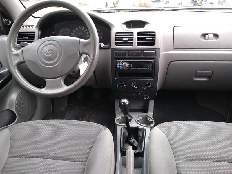 Kia Rio • 2015 • 97,000 km 3