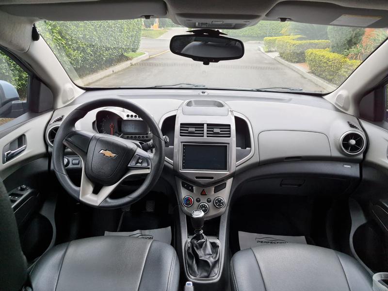 Chevrolet Sonic • 2013 • 68,000 km 9