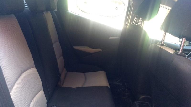 Toyota Yaris • 2016 • 60,000 km 5