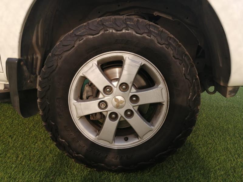 Mitsubishi L200 Pick up • 2013 • 123,502 km 13