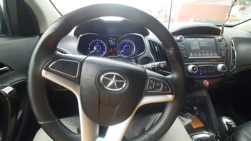 JAC S5 • 2017 • 14,600 km 1