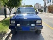 Jeep Cherokee • 1994 • 305,000 km 1