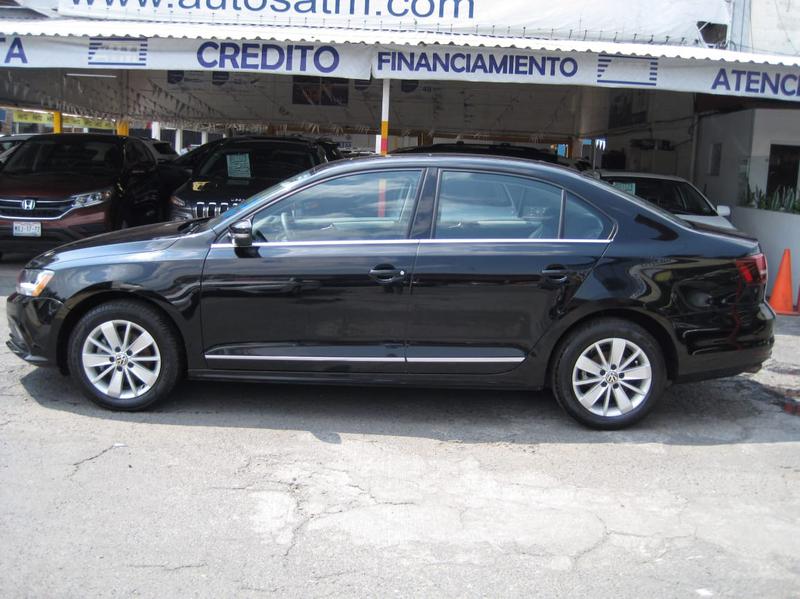 Volkswagen Jetta • 2017 • 45,000 km 2