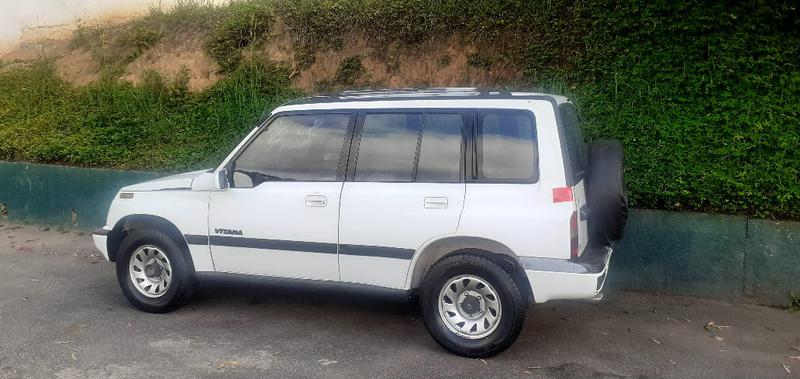 Suzuki Grand Vitara • 1995 • 213 km 1