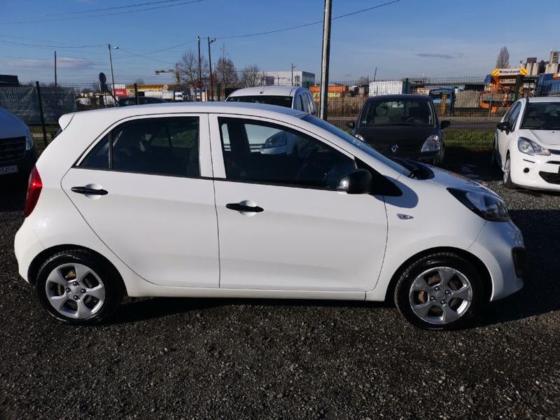 Kia Picanto • 2011 • 141,000 km 12