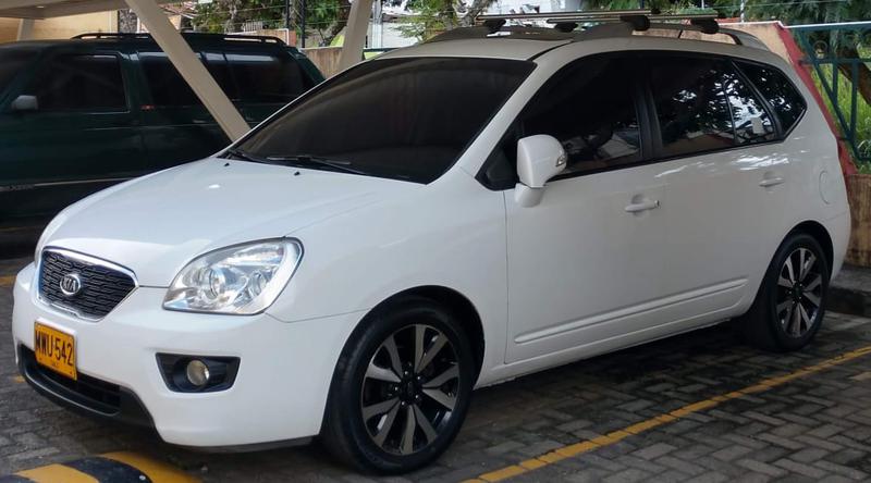 Kia Carens • 2013 • 123,500 km 1