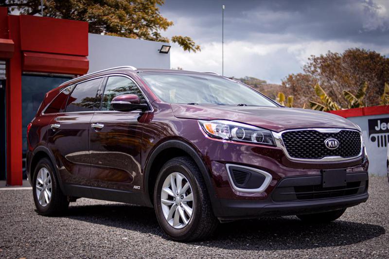 Kia Sorento • 2017 • 80,000 km 3