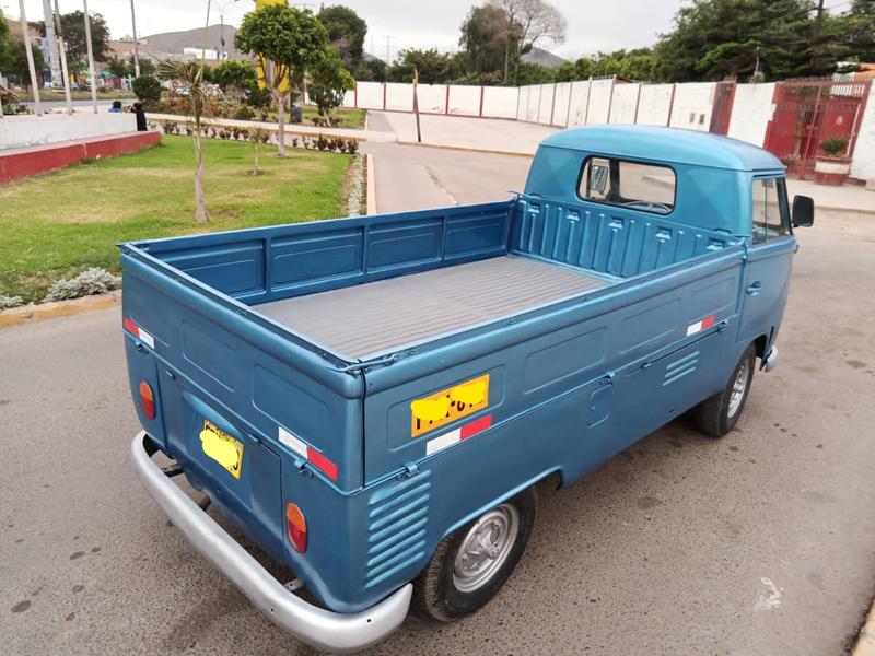 Volkswagen Multivan • 1960 • 1 km 3