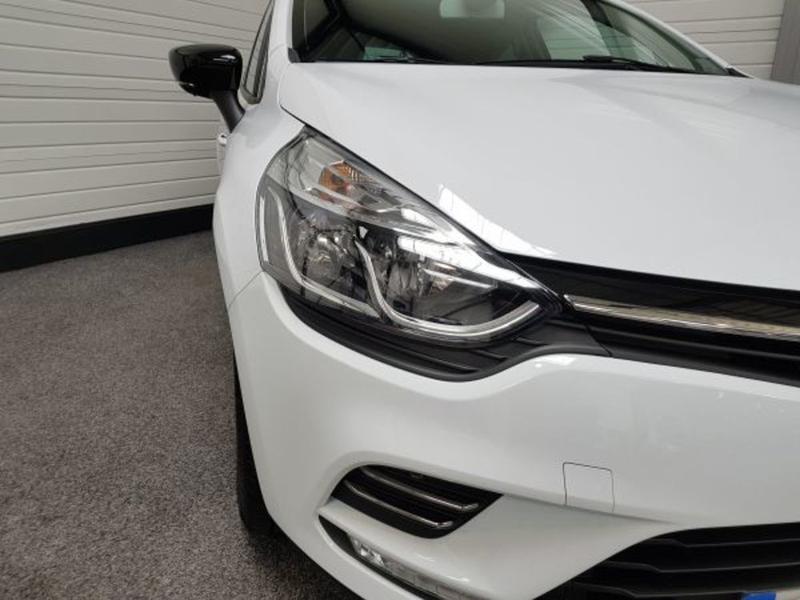 Renault Clio • 2016 • 139,500 km 1