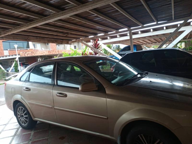 Chevrolet Optra • 2007 • 230,000 km 3