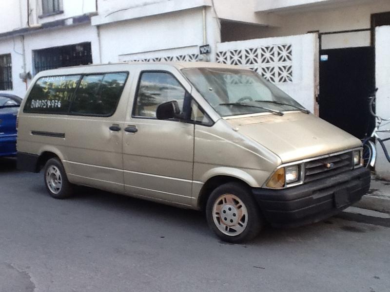 Ford Aerostar • 1989 • 192,000 km 2