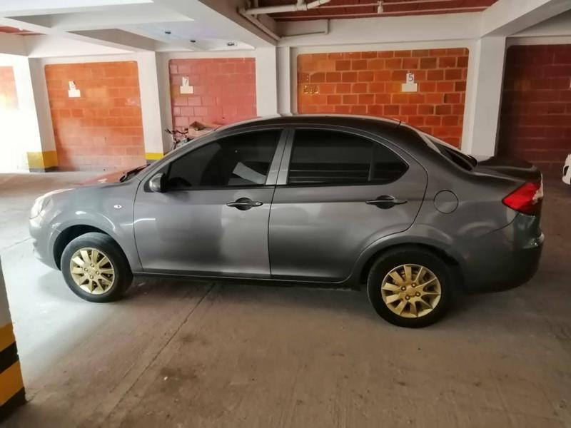 JAC J6 • 2015 • 105,000 km 1