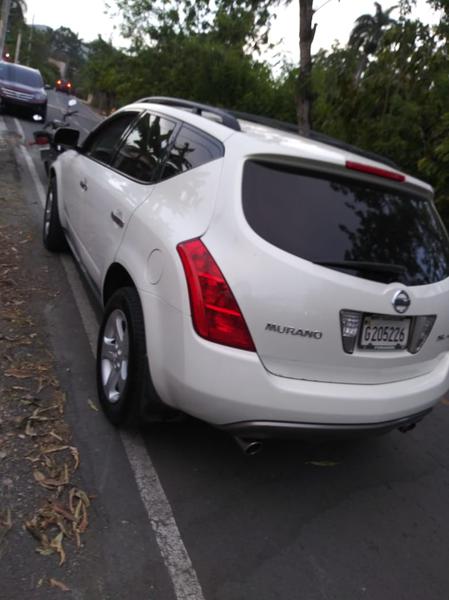 Nissan Murano • 2005 • 79,000 km 2