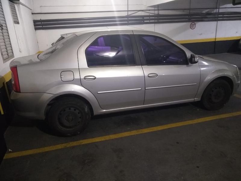 Renault Logan • 2010 • 155,000 km 4