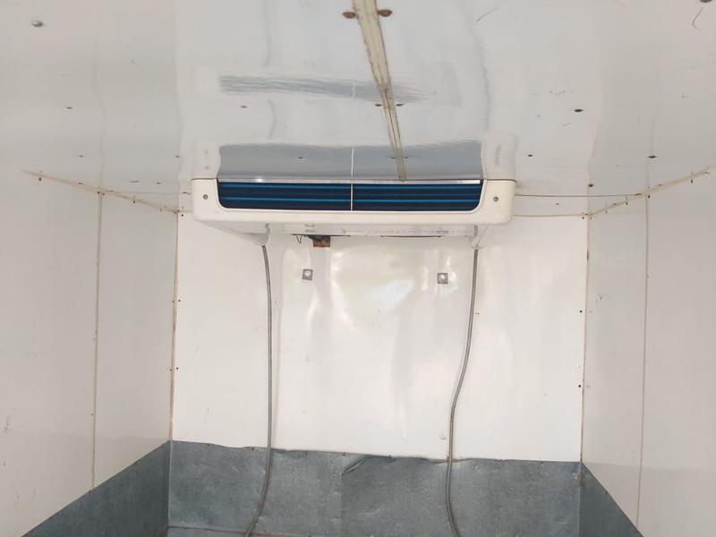 Ford 350 • 2006 • 312,666 km 13